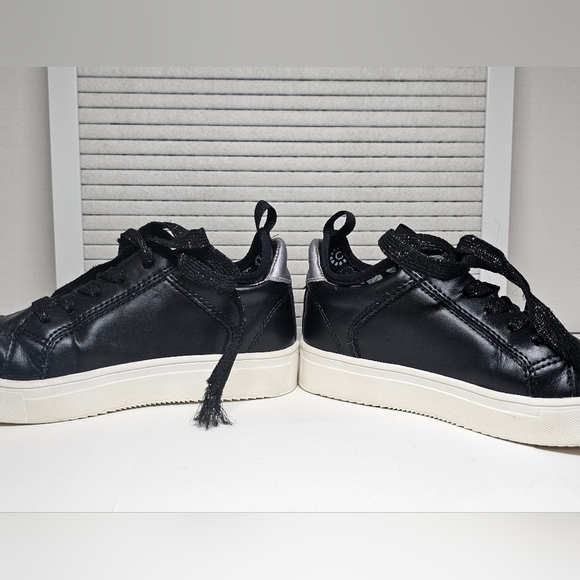 Kids Black Sneakers/Shoes w. Multi-Colored Metallic Stars Leopard Print & Laces - Picture 5 of 16